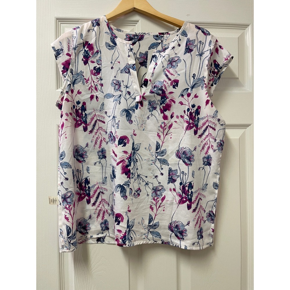 Ivanka Trump Floral Blouse Medium Sleeveless V-Neck Lightweight Top - Picture 15 of 16